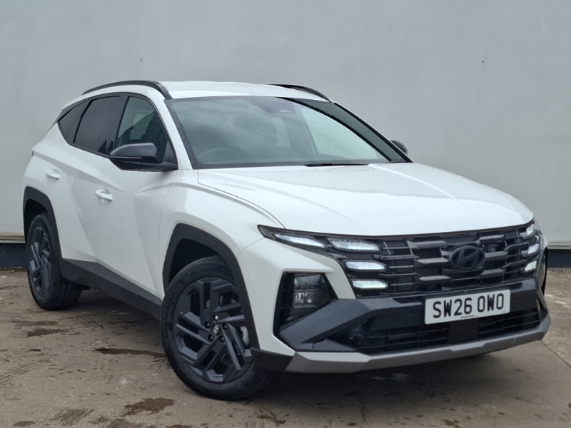 Hyundai Tucson 1.6T 239 Hybrid Black Line White
