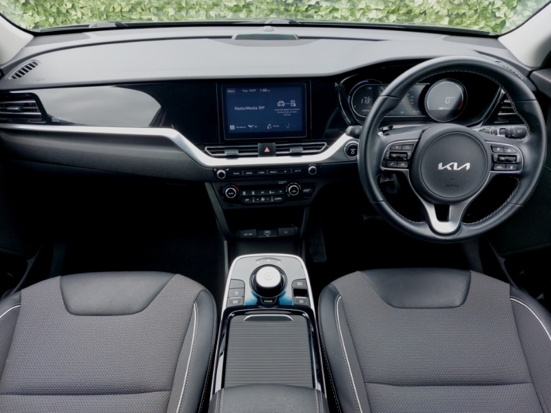 Kia e-Niro 150Kw 2 Long Range 64Kwh Grey #4