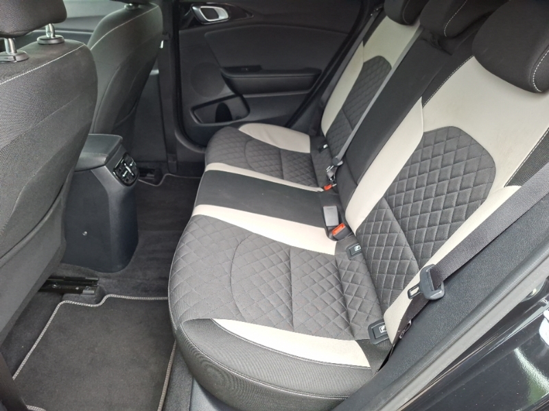 Kia Proceed 1.5T Gdi Isg Gt-line Black #6