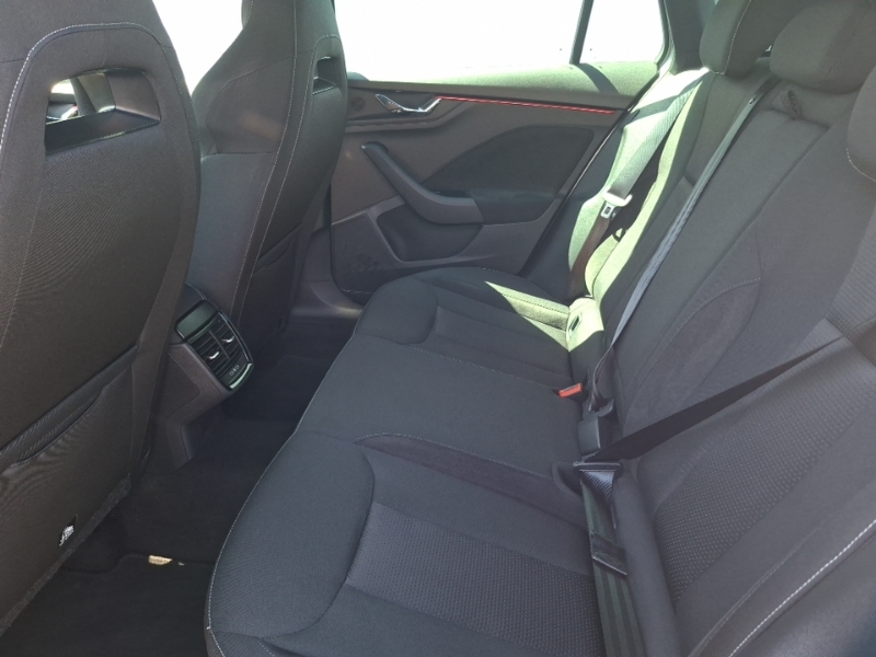 Skoda Kamiq 1.0 Tsi Design Edition Dsg Silver #6