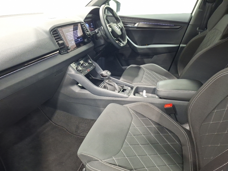 Skoda Karoq 1.5 Tsi Sportline Dsg White #5