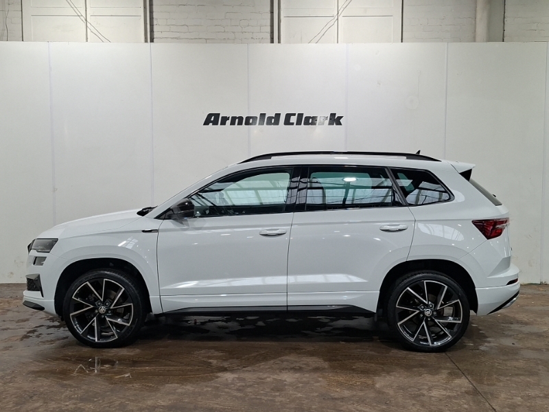 Skoda Karoq 1.5 Tsi Sportline Dsg White #4