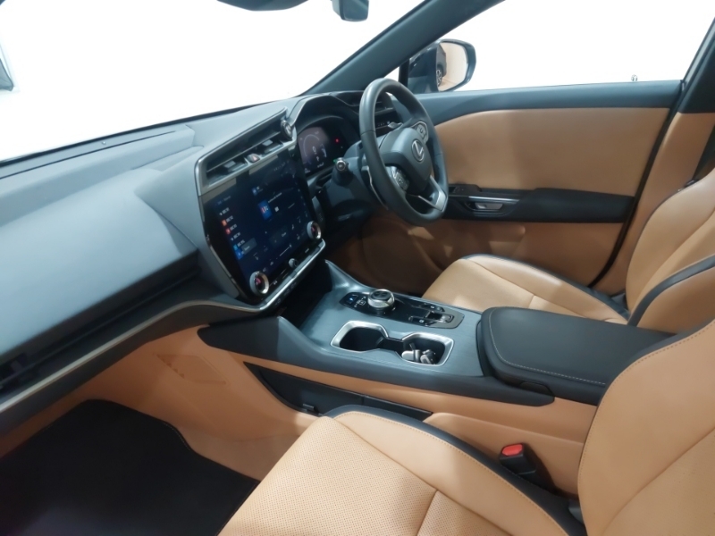 Lexus RZ 450E 230Kw Direct4 Premium 71 Kwh MJ24FZS Black #5
