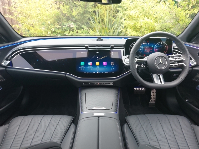 Mercedes-Benz E Class E200 Amg Line Premium Plus 9G-tronic Blue #3