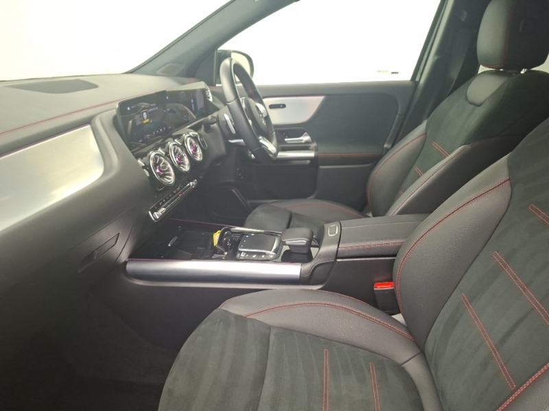 Mercedes-Benz EQA Eqa 300 4Matic 168Kw Amg Line 66.5Kwh Black #5