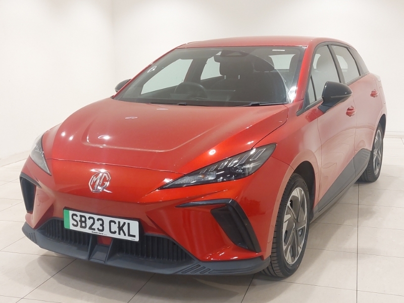MG MG4 150Kw Se Ev Long Range 64Kwh Red