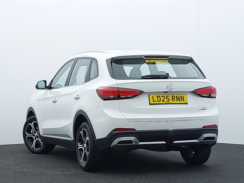 MG ZS 1.5 Hybrid Se White #2