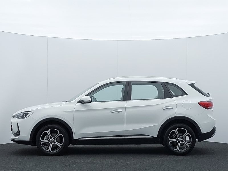 MG ZS 1.5 Hybrid Se White #4