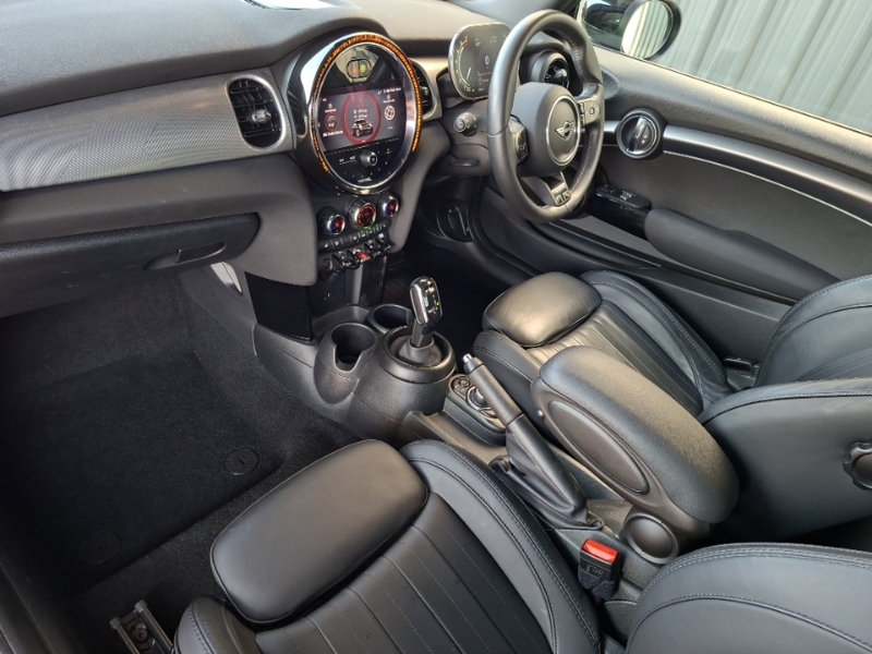 Mini Hatch 1.5 Cooper Exclusive Green #5