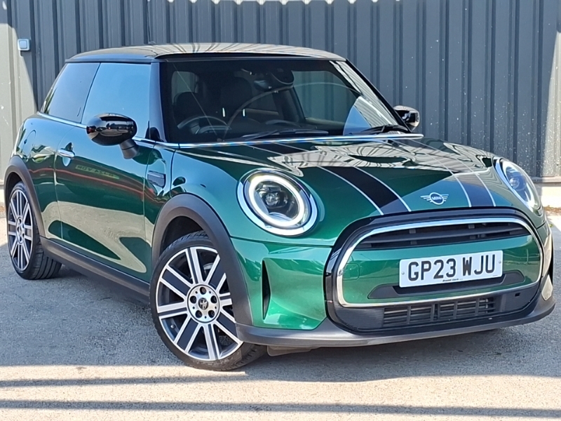 Mini Hatch 1.5 Cooper Exclusive Green