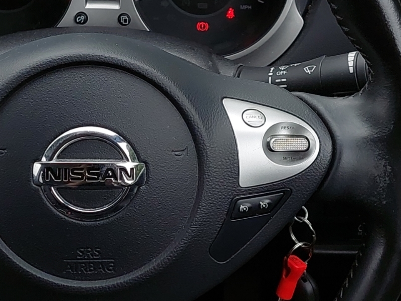 Nissan Juke Nissan Juke 1.6 Tekna Suv Eur... Black #13