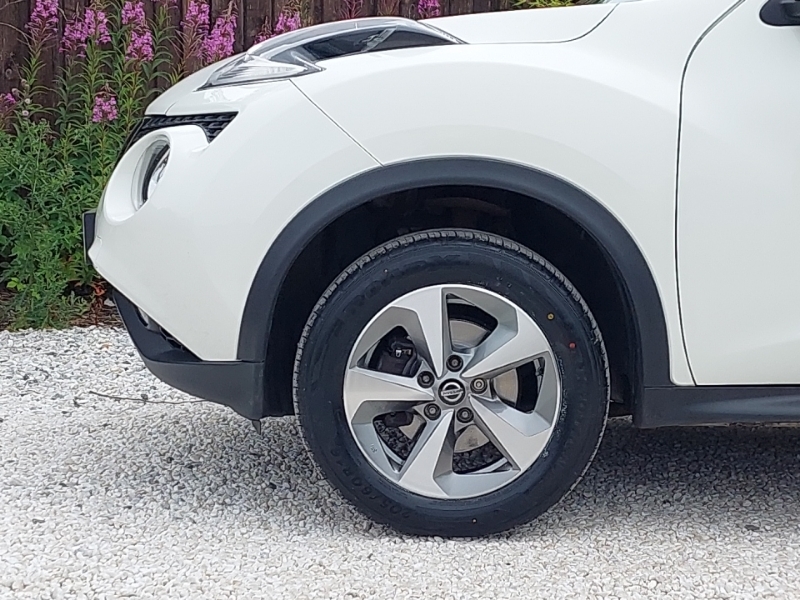Nissan Juke Nissan Juke 1.6 Tekna Suv Eur... Black #19