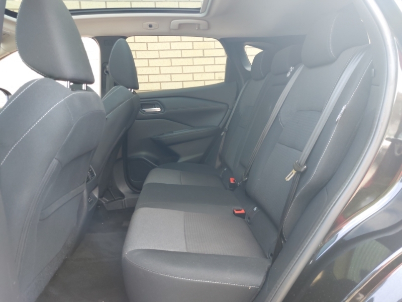 Nissan Qashqai 1.3 Dig-t Mh 158 N-connecta Xtronic Black #6