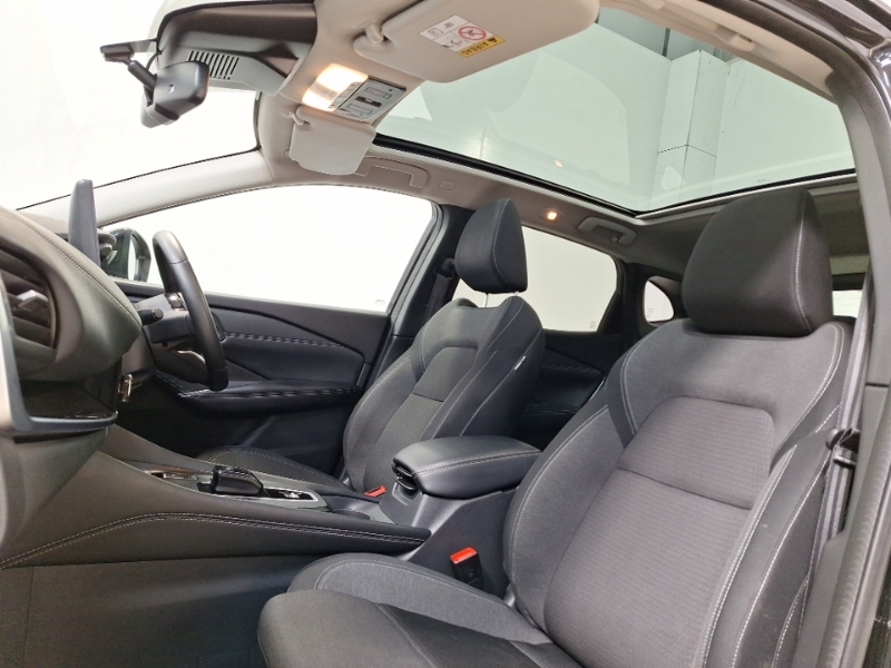 Nissan Qashqai 1.5 E-power N-connecta Glass Roof Black #16