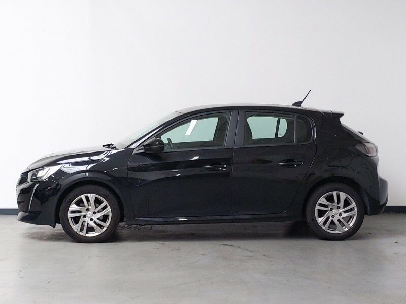 Peugeot 208 1.2 Puretech Active Black #4