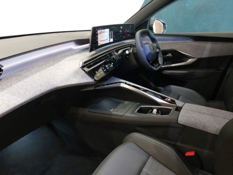 Peugeot 3008 1.2 Hybrid 145 Gt E-dsc6 Grey #5