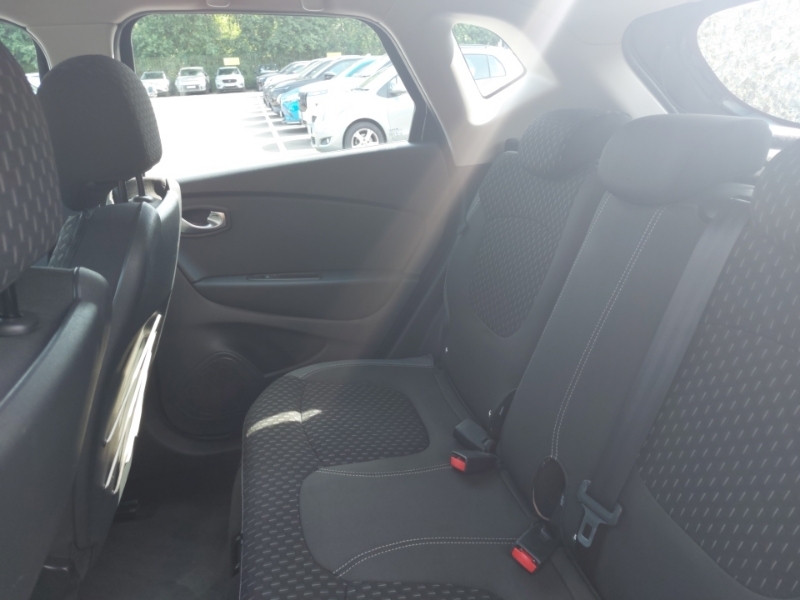 Renault Captur 1.5 Dci 90 Dynamique Nav Edc LJ18PEO Black #6