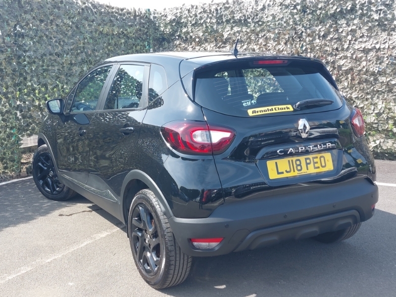 Renault Captur 1.5 Dci 90 Dynamique Nav Edc LJ18PEO Black #2