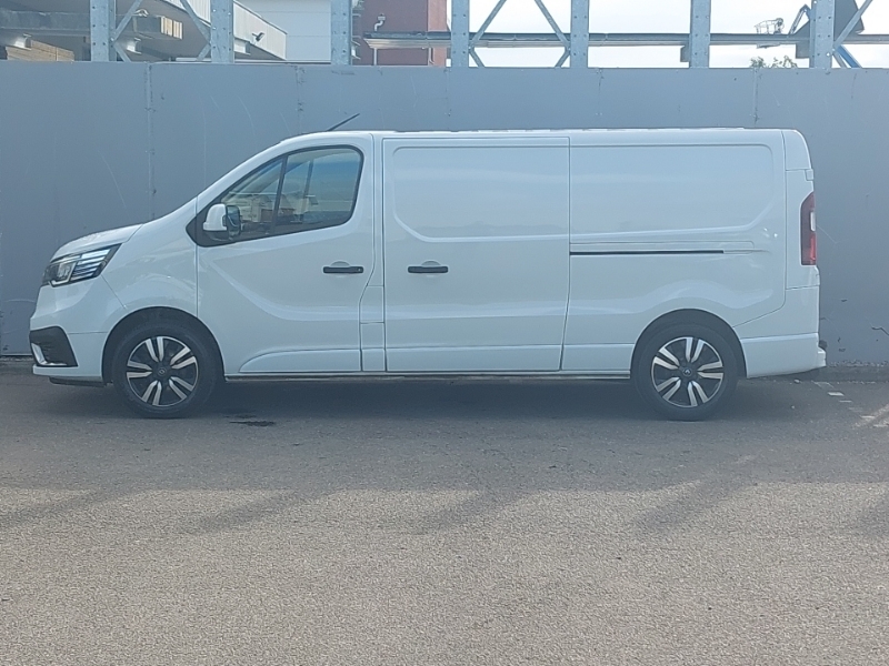Renault Trafic Ll30 Blue Dci 150 Sport Van White #4