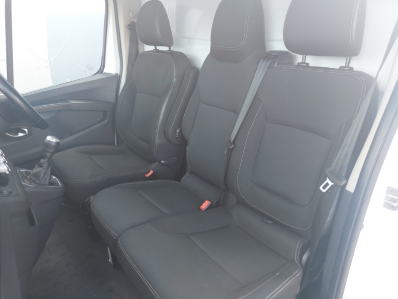 Renault Trafic Ll30 Blue Dci 150 Sport Van White #5