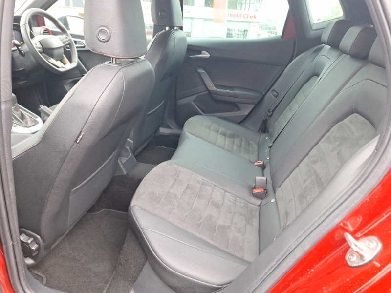 Seat Arona 1.0 Tsi 110 Fr Sport Dsg Red #6