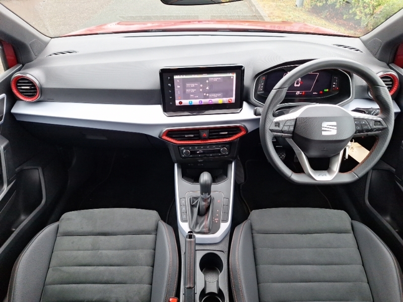 Seat Arona 1.0 Tsi 110 Fr Sport Dsg Red #3