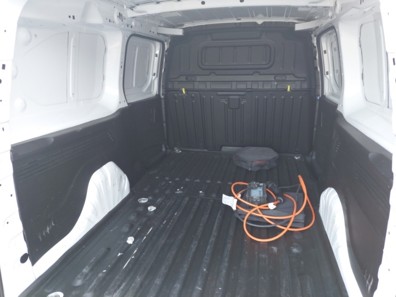 Toyota Proace City Toyota Active White #18