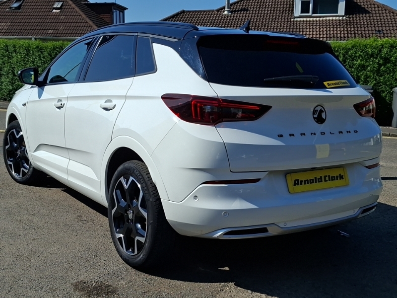 Vauxhall Grandland 1.2 Turbo Ultimate White #2
