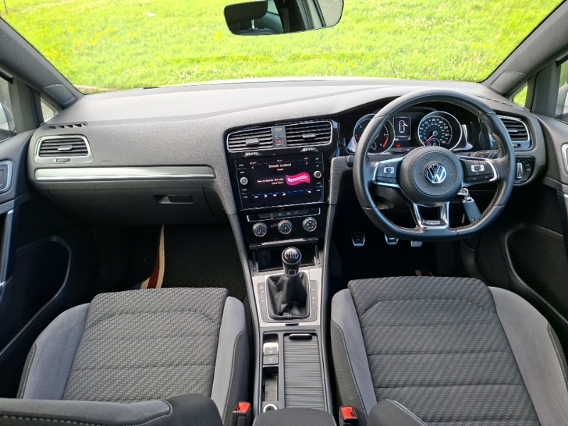 Volkswagen Golf New Estate Gt 1.5 Tsi 150Ps 6-Speed Grey #3