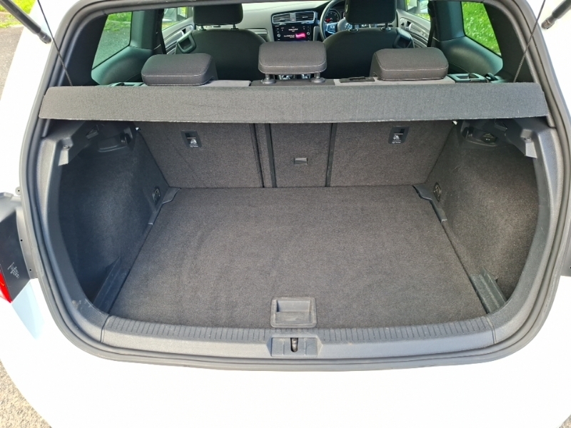 Volkswagen Golf New Estate Gt 1.5 Tsi 150Ps 6-Speed Grey #18
