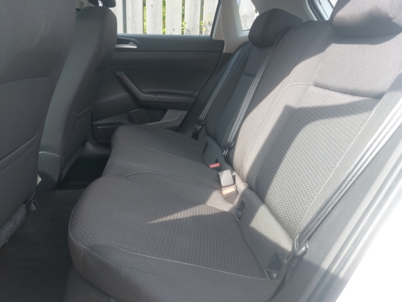 Volkswagen Polo 1.6 Tdi Se White #6