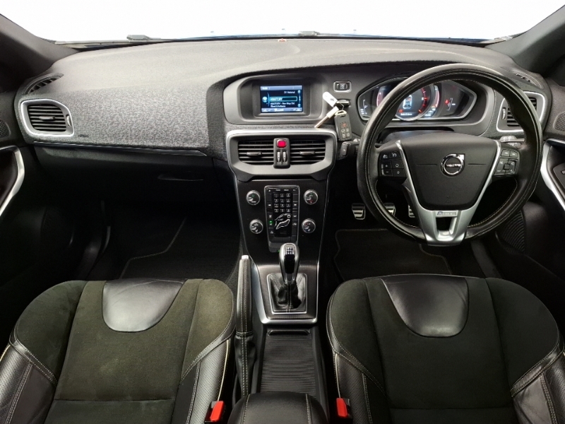 Volvo V40 D2 120 R Design Blue #3