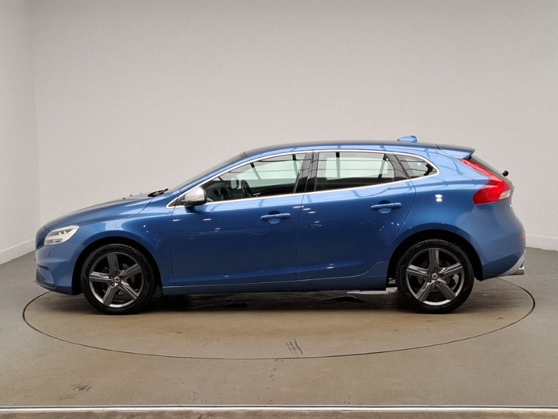Volvo V40 D2 120 R Design Blue #4