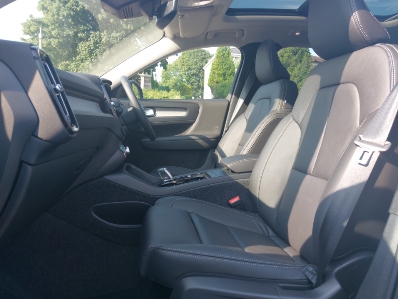 Volvo XC40 2.0 B4p Ultra Dark Black #5