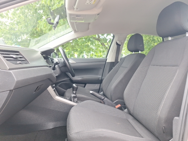 Volkswagen Polo 1.0 Se Grey #5