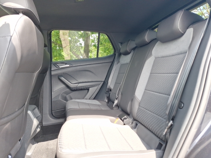 Volkswagen T-Cross 1.0 Tsi 110 R-line Black #6