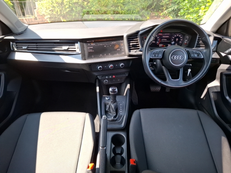 Audi A1 30 Tfsi 110 Technik S Tronic Black #3