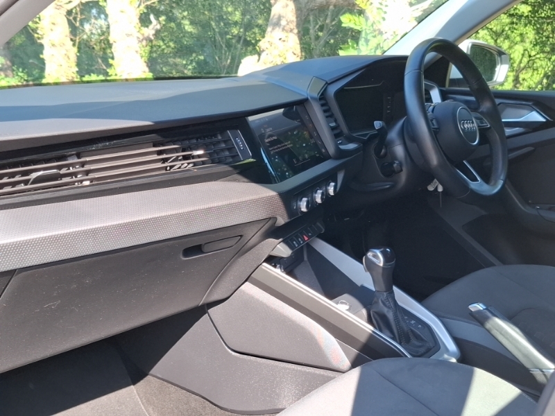 Audi A1 25 Tfsi Sport S Tronic White #5