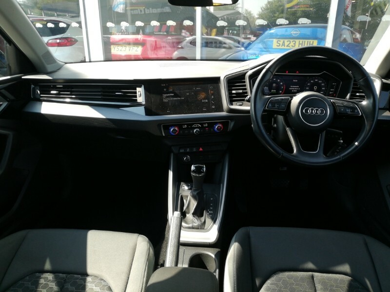 Audi A1 35 Tfsi Sport S Tronic Blue #3
