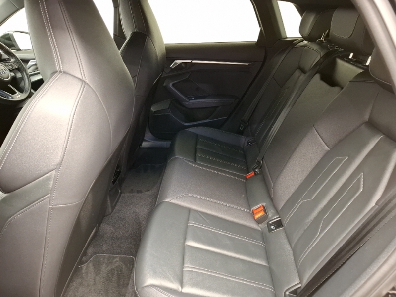 Audi A3 30 Tfsi S Line S Tronic FD23ZVZ Black #6