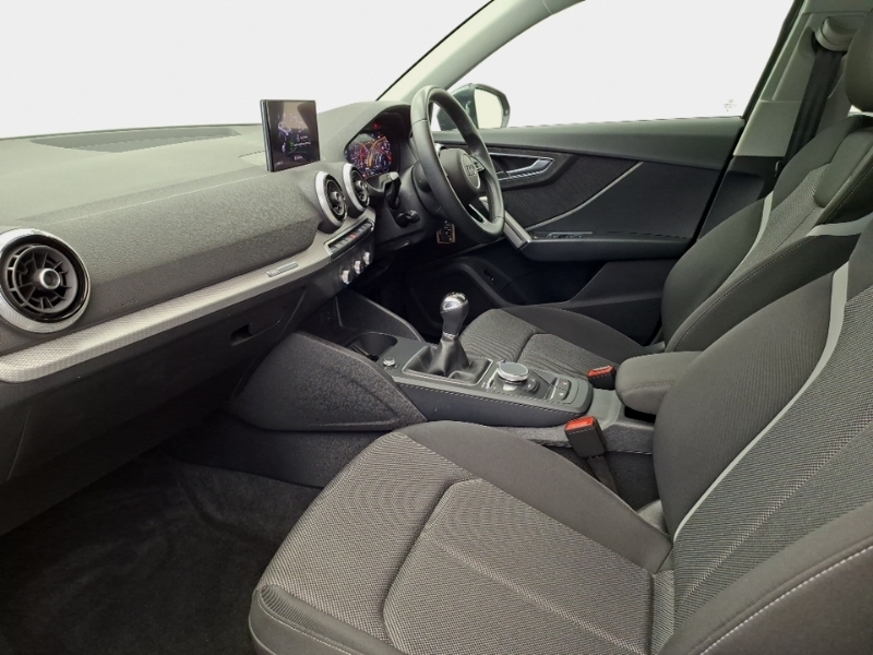 Audi Q2 35 Tfsi Sport Grey #5