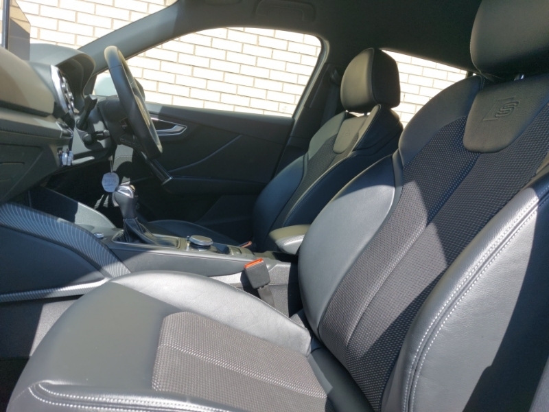 Audi Q2 35 Tfsi S Line S Tronic Grey #5
