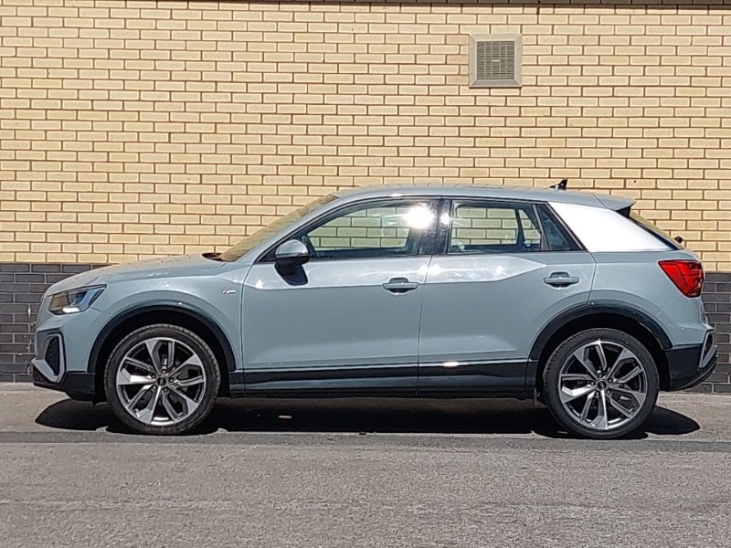 Audi Q2 35 Tfsi S Line S Tronic Grey #4