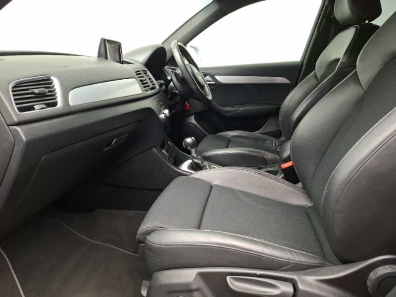 Audi Q3 1.4T Fsi S Line Edition S Tronic SP67YYC White #5