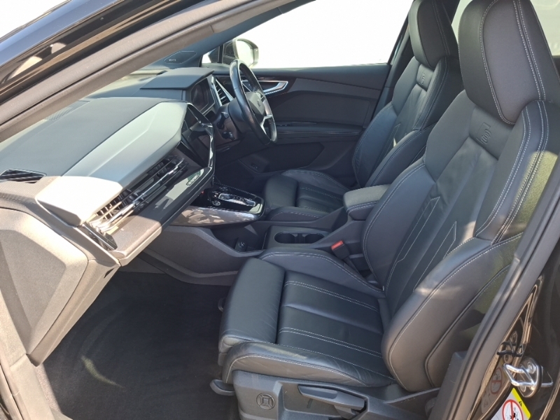 Audi Q4 E Tron 150Kw 40 82Kwh S Line Cs Black #5