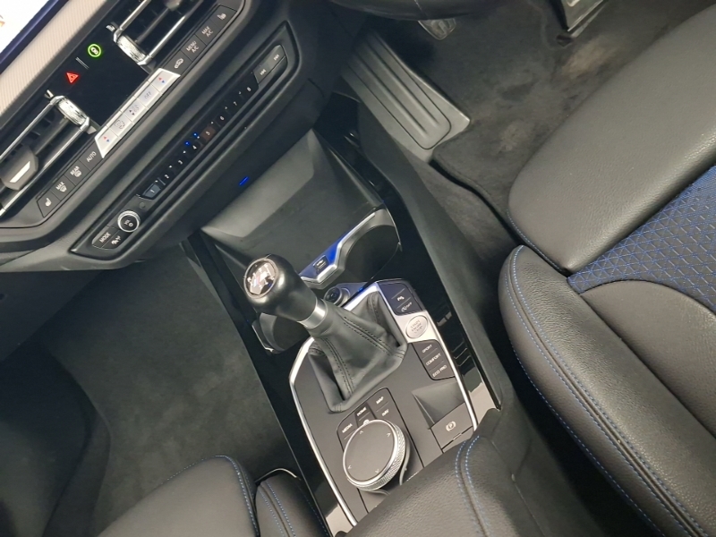 BMW 2 Series 220I M Sport Step Black #10