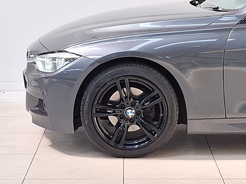 BMW 3 Series White #19