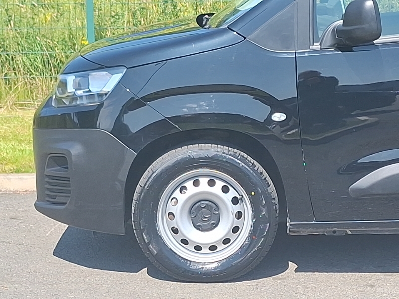 Citroen e-Berlingo E-berlingo Feel Black #17