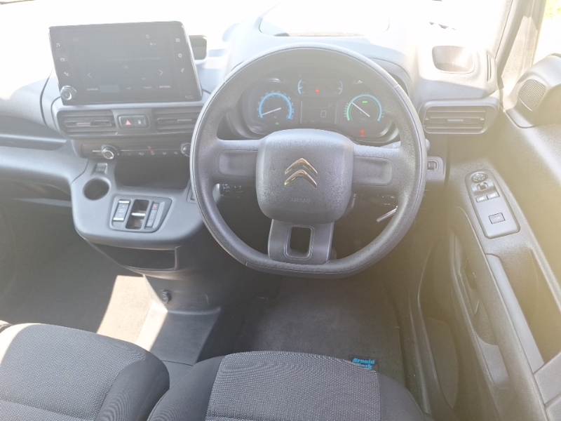 Citroen e-Berlingo E-berlingo Feel Black #8
