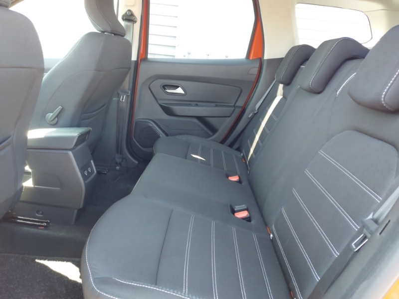 Dacia Duster 1.5 Blue Dci Journey ST72YJN Orange #6